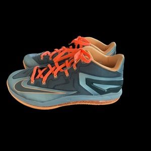 Men’s Lebron 11 low